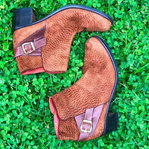 Dark Cuir booties 39 🔥🔥DEAL - Picture 1 of 2